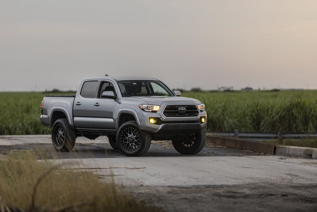 Toyota Tacoma Moto Metal Seige Black Moto Metal